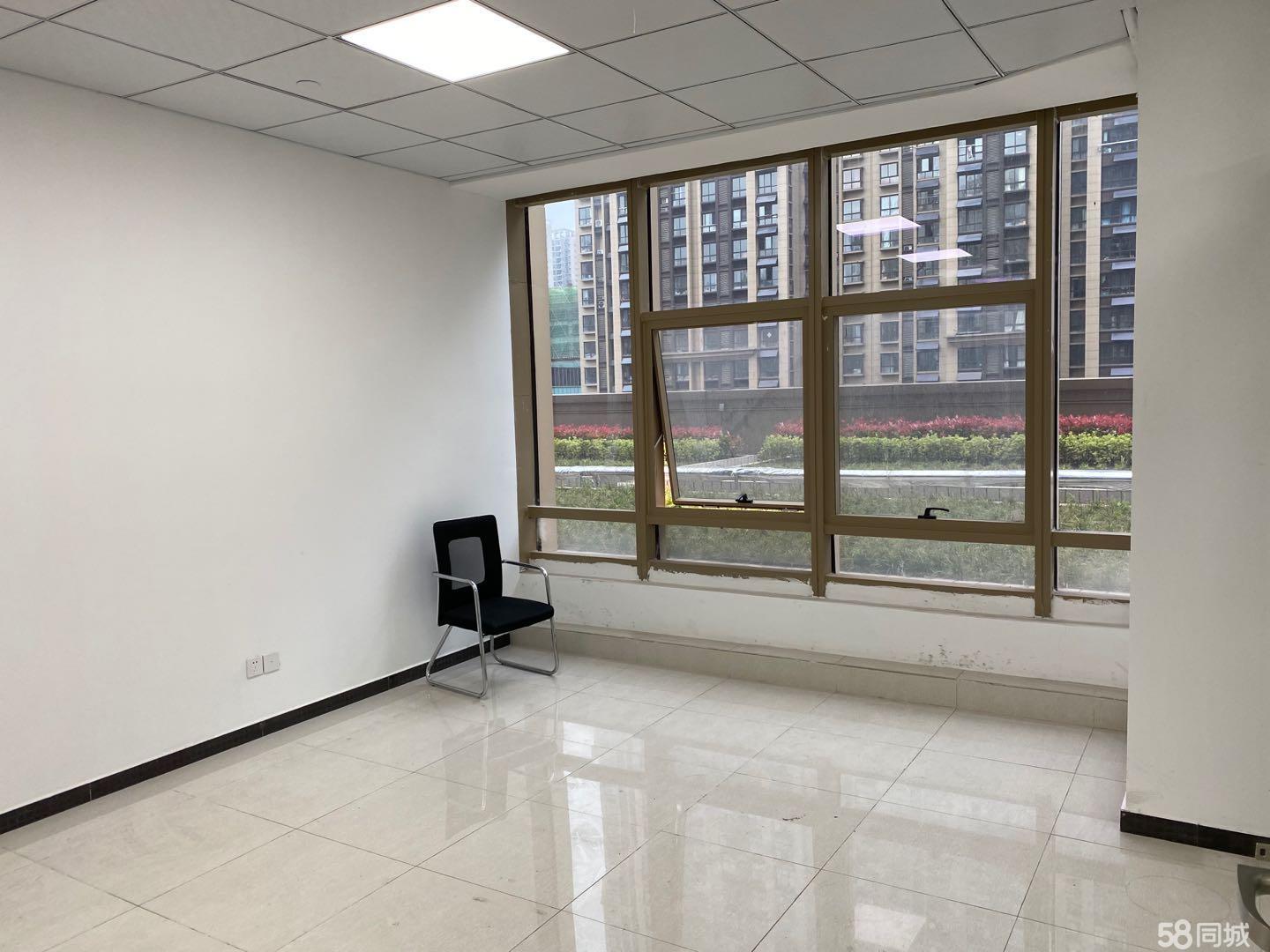 利港精装户型方正近地铁随时看