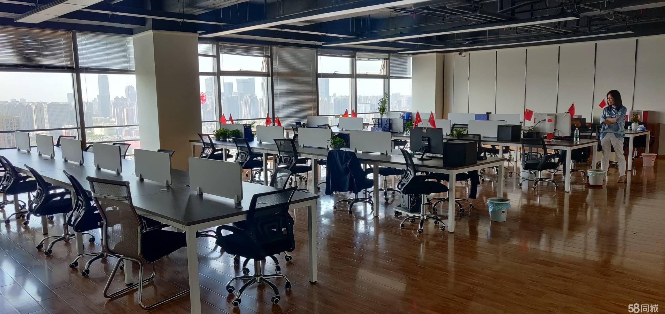 华润五彩豪装带家具采光视角好