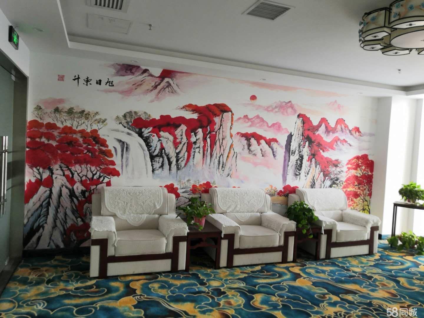 中央精装带家具交通便利