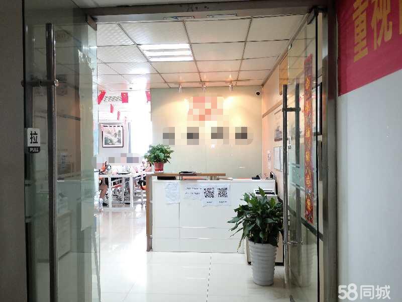 万达精装带家具大厅面积大