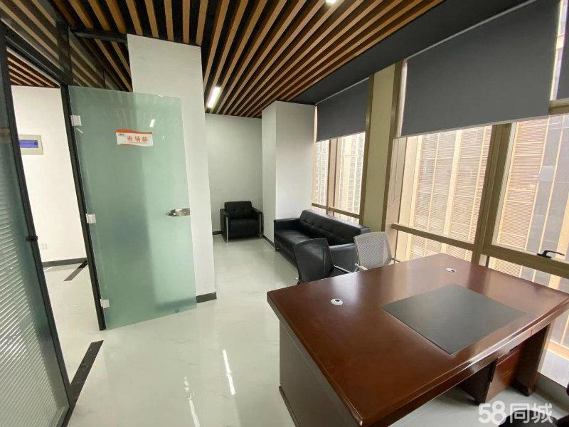 金融港豪装家具齐全电梯旁