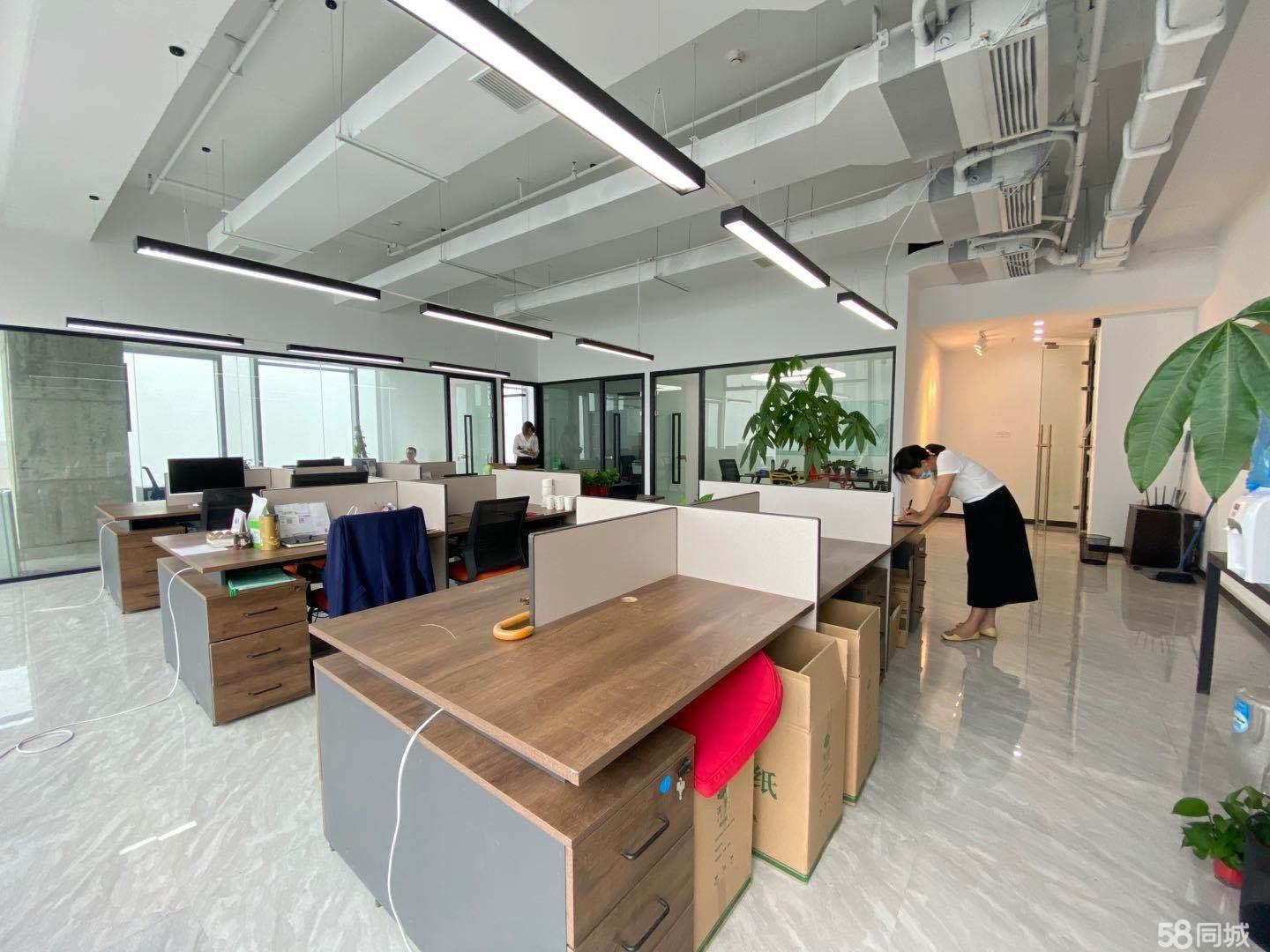 华邦精装拎包入驻送免租期