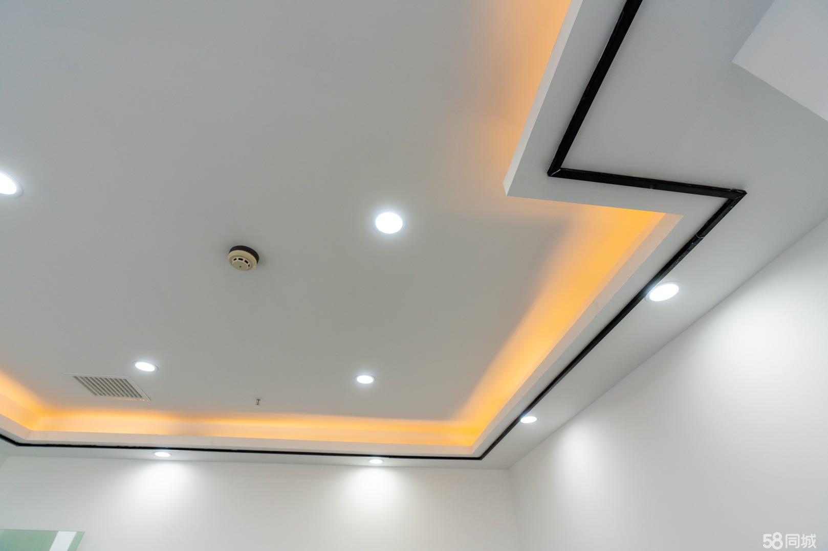 新地精装格局明朗周边配套齐全