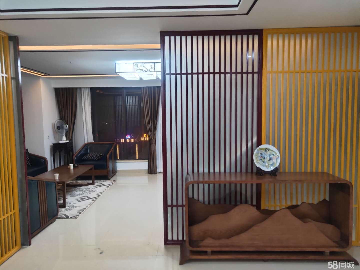 万达银座豪装办公家具齐全适合接待