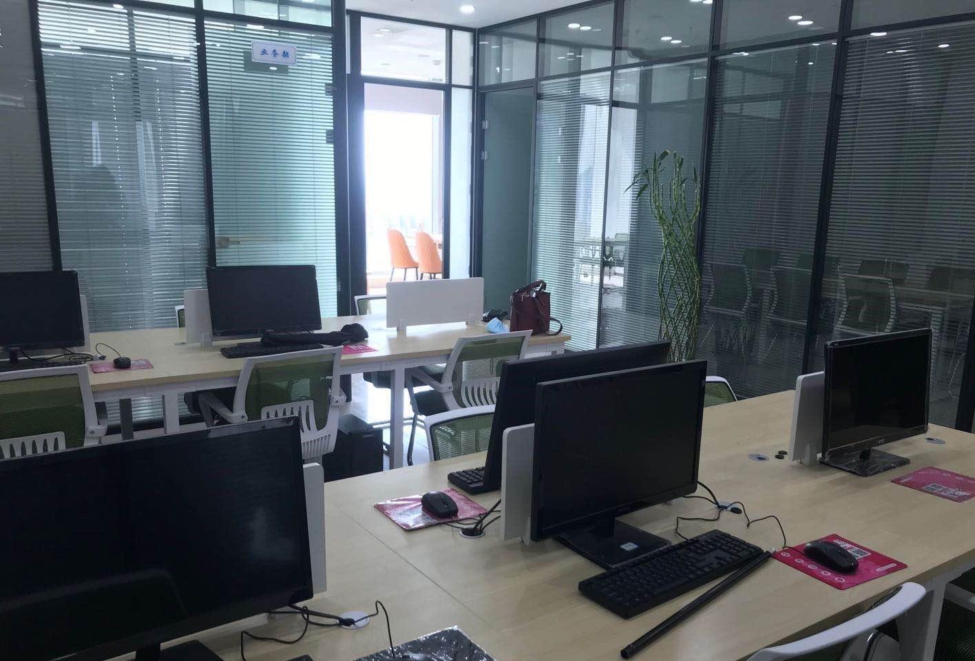 政务区精装现代化风格