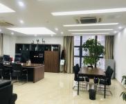 经开区豪装电梯口交通便利