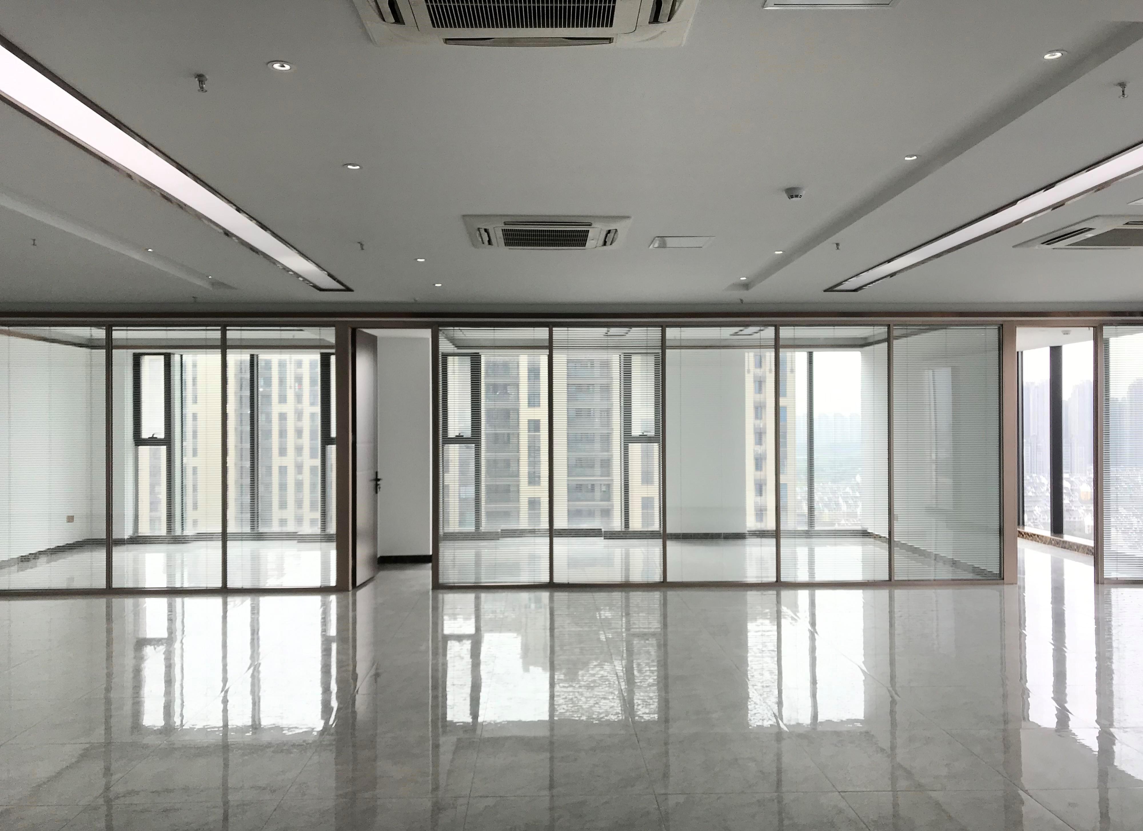 高新区精装甲级写字楼