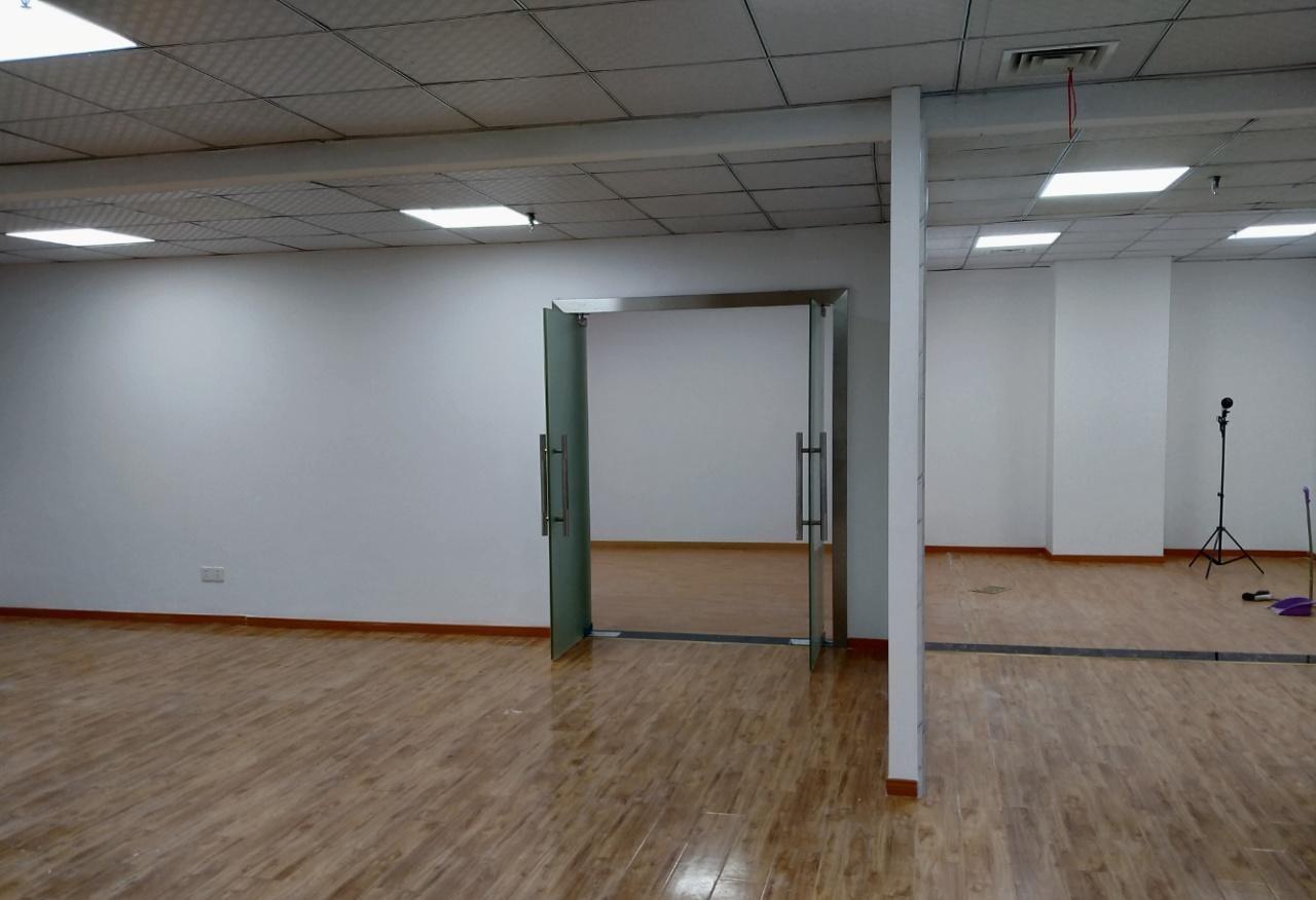 经开区精装可配家具三办一厅格局好