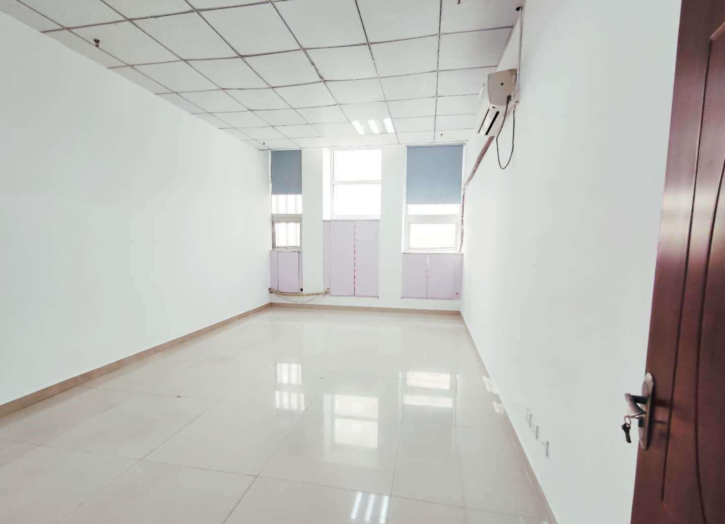 经开区精装带家具可自由分割