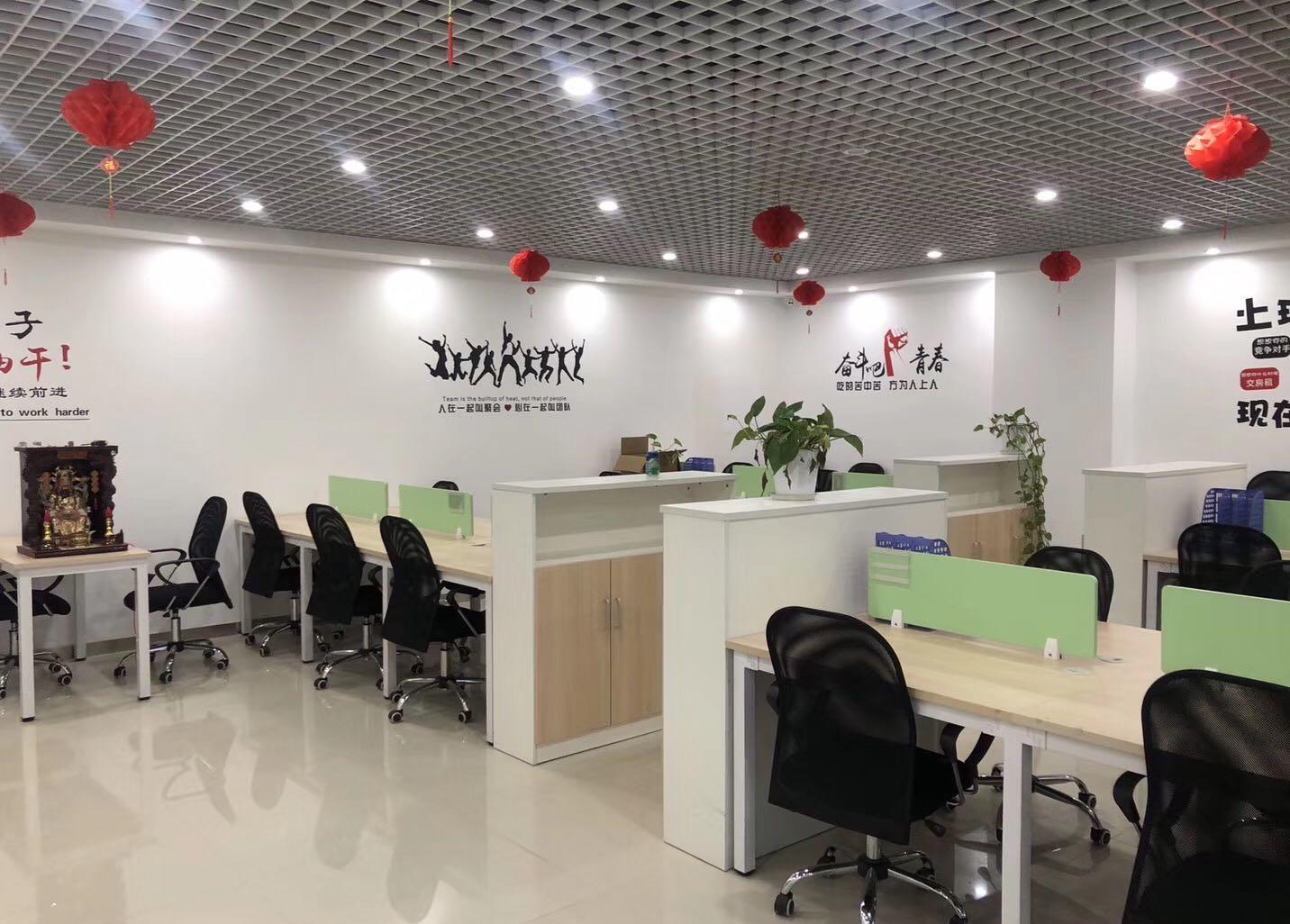 蜀山区精装带全套家具电梯口