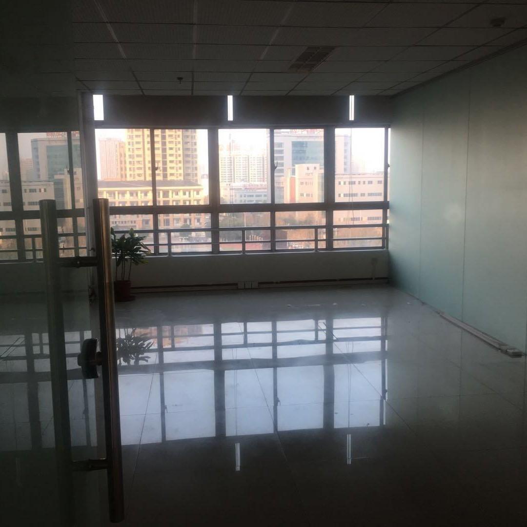 高新区采光好交通便利