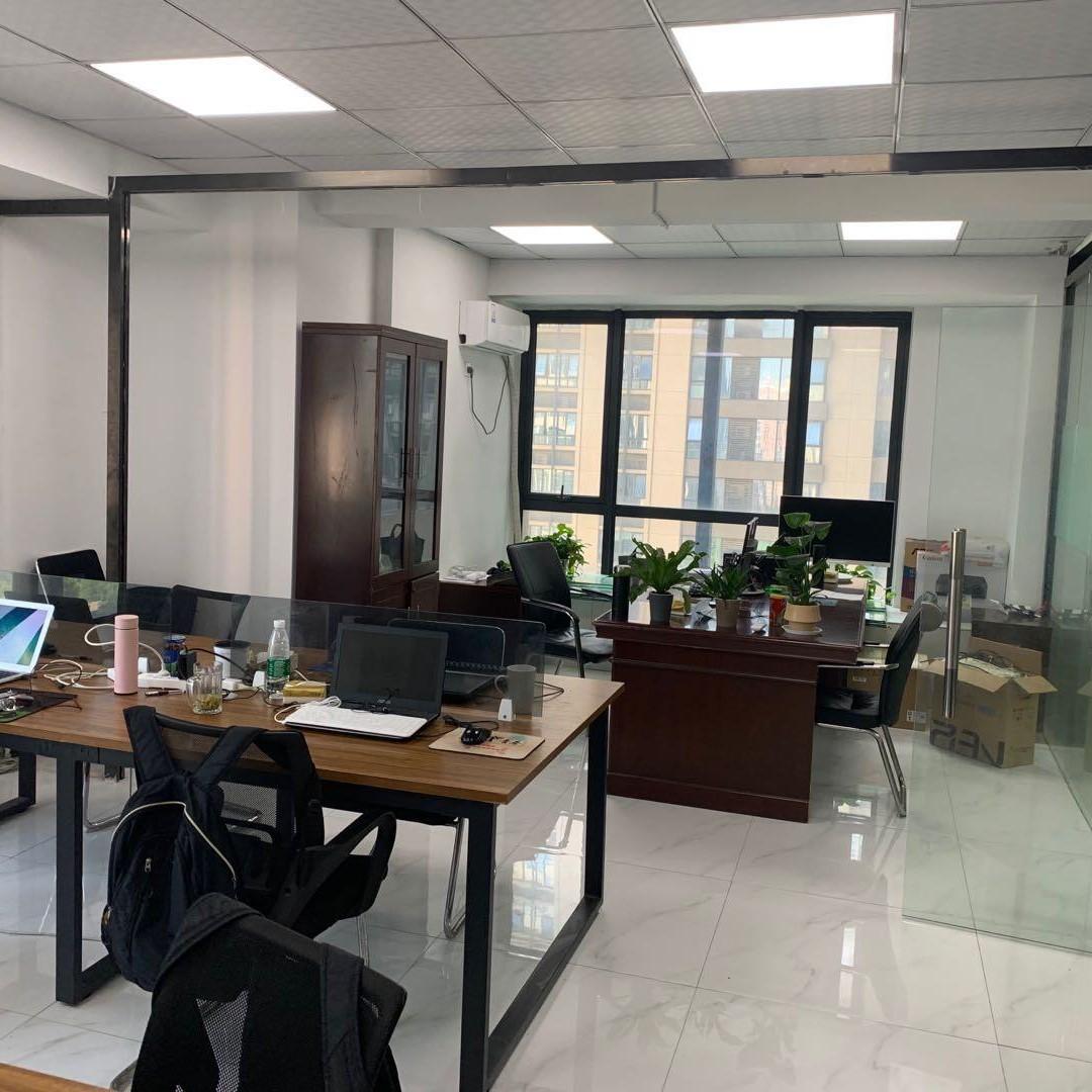 经开区精装交通便捷