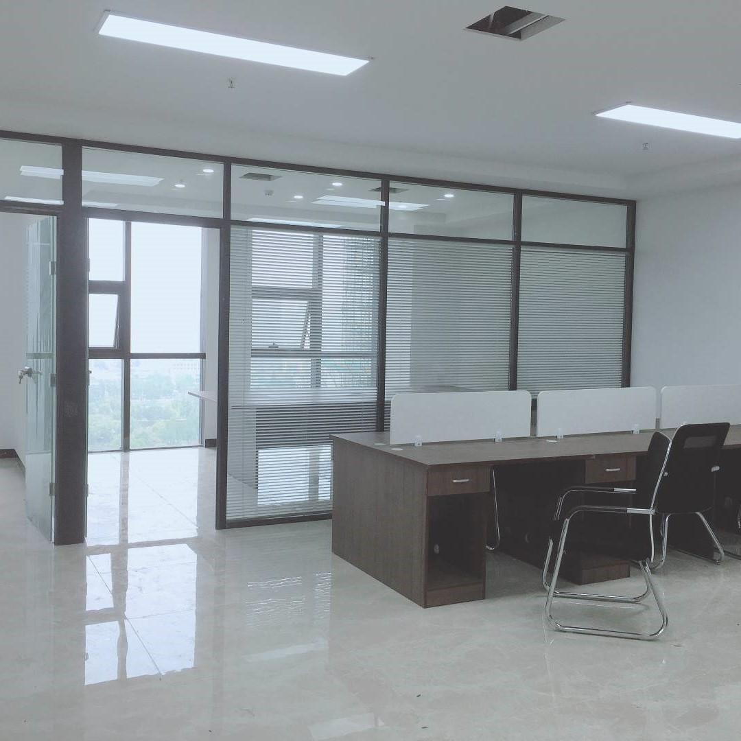 瑶海区精装交通便利