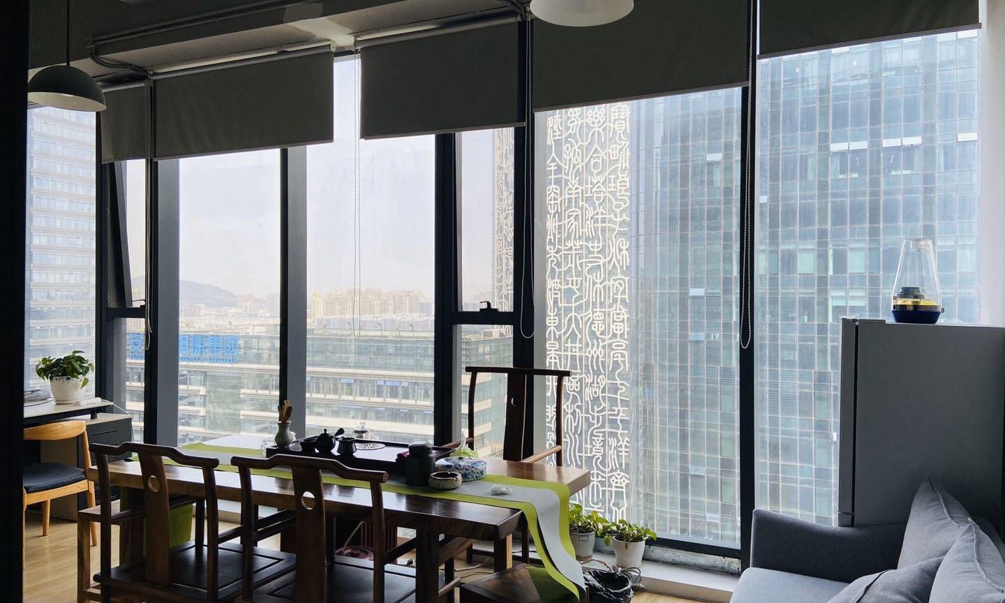 政务区精装家具齐全超大业务区