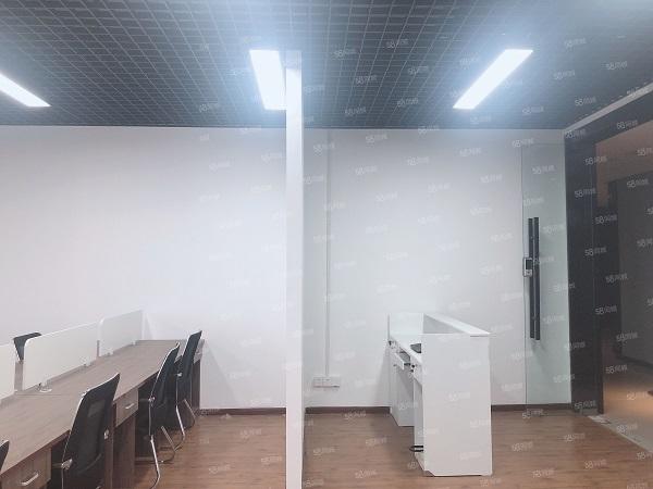 包河区精装地铁口旁招人方便