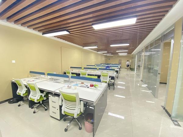 政务区精装拎包办公交通便利