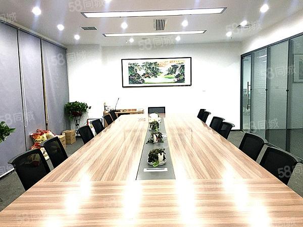 政务区精装送免租期